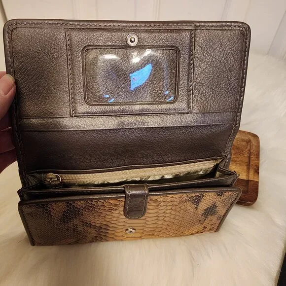 Brighton Python Wallet - Picture 4 of 9